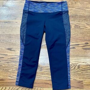Athleta Remix Revelation Yoga Capri Leggings. Size Medium.